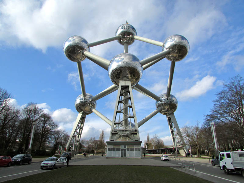 Atomium - Passeio em Bruxelas 