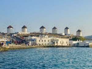 Os moinhos de vento de Mykonos são um dos principais cartões postais da ilha