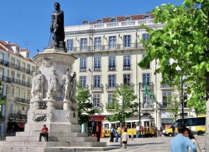 A belíssima Praça Camões, no Chiado