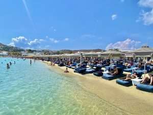 Ornos, uma das praias mais chiques onde ficar em Mykonos