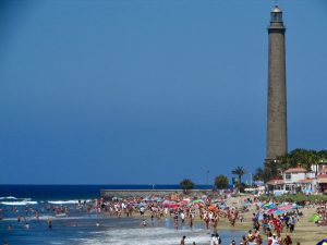 Farol de Maspalomas visto à distância