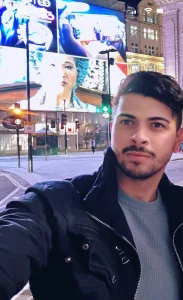 Nosso top concierge Michael Benayon