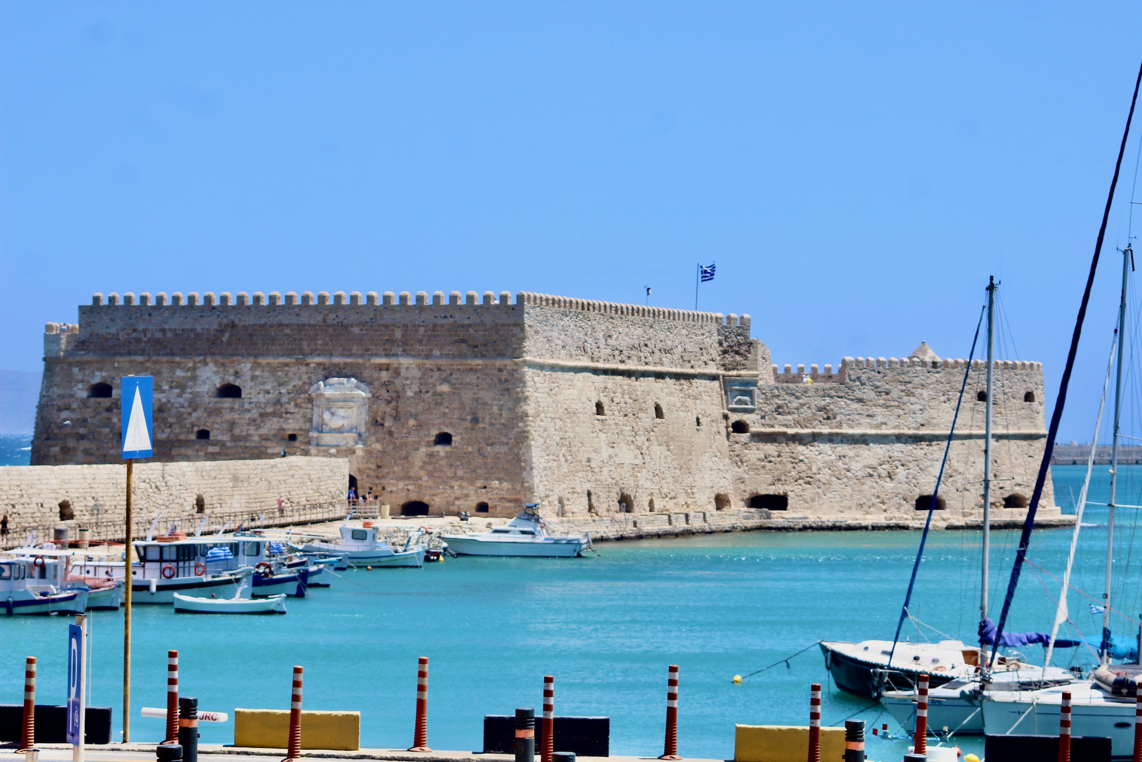 A impressionante fortaleza veneziana de Creta