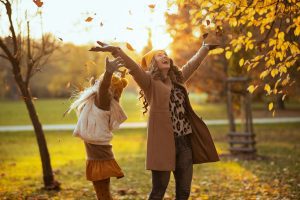 Passeios nos fantásticos parques da Europa são altamente recomendáveis para curtir as cores do Outono